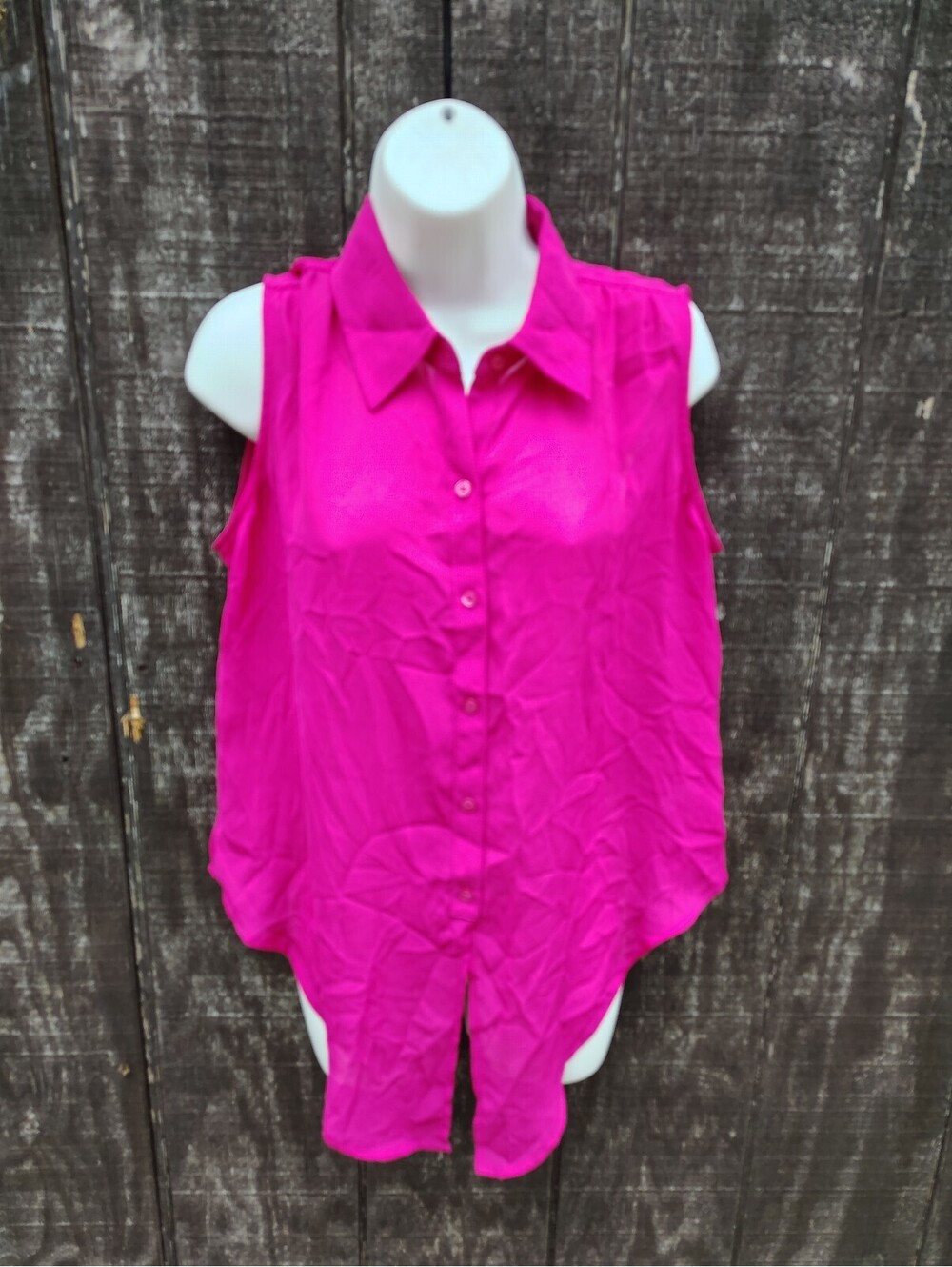 Express Tank Top - Picture 2 of 10